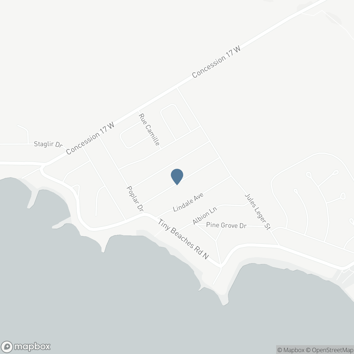 34 OAKWOOD AVENUE, Tiny, Ontario L9M 0J2
